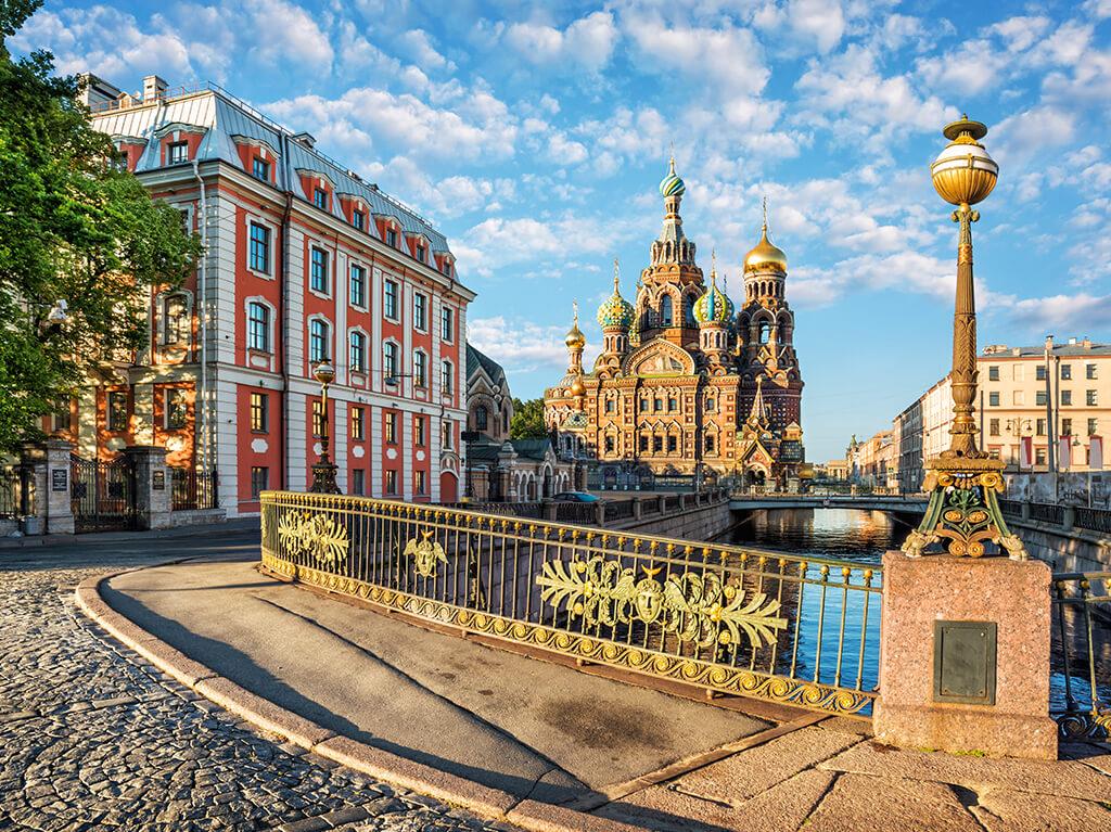 Sankt Peterburg i Veliki Novgorod