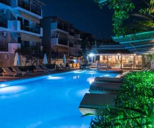 Iniohos Zante Hotel & Suites