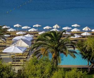 Plaza Resort