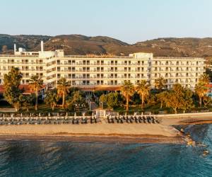 Calamos Beach Family Club