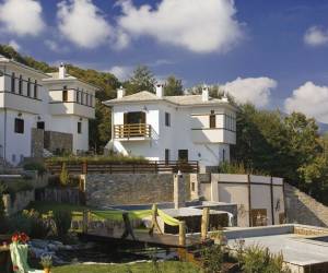 12 Months Luxury Resort