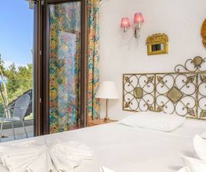 Leandros Hotel