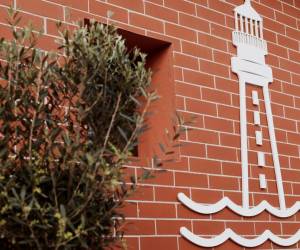 Lighthouse City Hotel