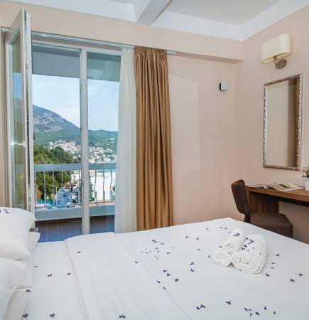 Suite, pogled more