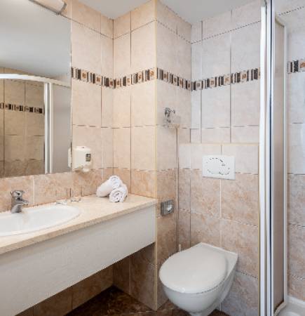 Vila pored bazena