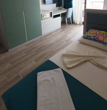 1/4 apartman, superior pogled more (na plaži) MARINA