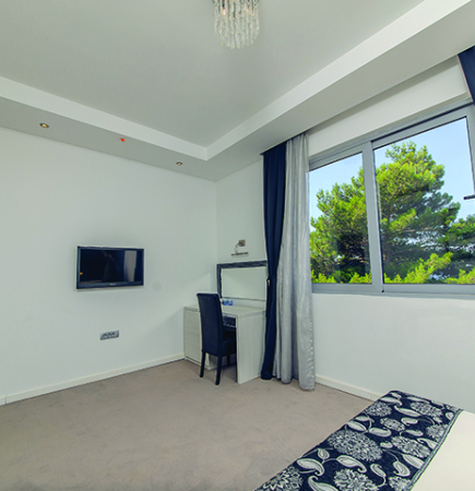1/5 Superior apartman u glavnoj zgradi